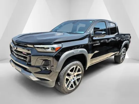 Another view of 2023 Chevrolet Colorado Z71 for sale in Gallipolis, OH at Braden Chrysler Dodge Jeep Ram