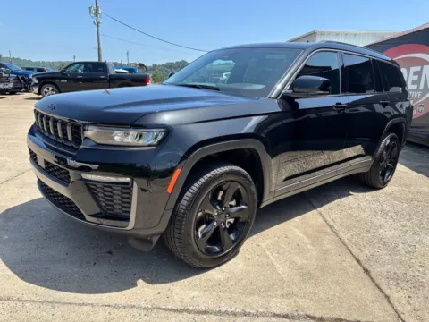 Another view of 2026 Jeep Grand Cherokee L Limited for sale in Gallipolis, OH at Braden Chrysler Dodge Jeep Ram