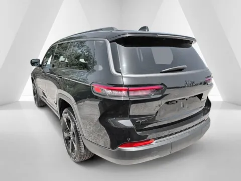 More photos of 2026 Jeep Grand Cherokee L Limited at Braden Chrysler Dodge Jeep Ram, OH