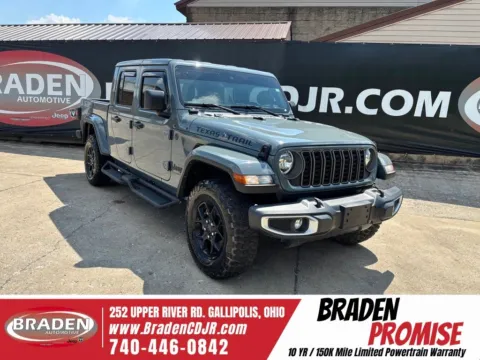 Blue 2025 Jeep Gladiator Texas Trail for sale in Gallipolis, OH