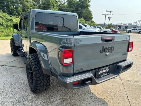More photos of 2025 Jeep Gladiator Texas Trail at Braden Chrysler Dodge Jeep Ram, OH