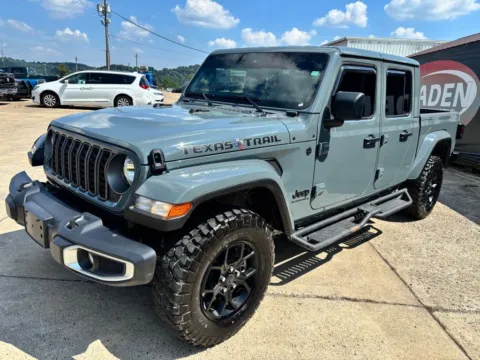 Another view of 2025 Jeep Gladiator Texas Trail for sale in Gallipolis, OH at Braden Chrysler Dodge Jeep Ram