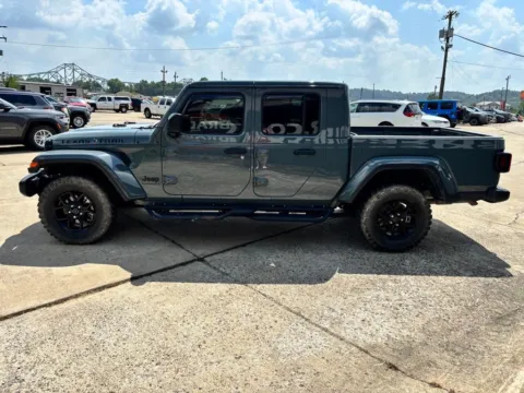 More photos of 2025 Jeep Gladiator Texas Trail at Braden Chrysler Dodge Jeep Ram, OH