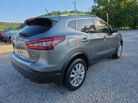 More photos of 2022 Nissan Rogue Sport SV at Braden Chrysler Dodge Jeep Ram, OH