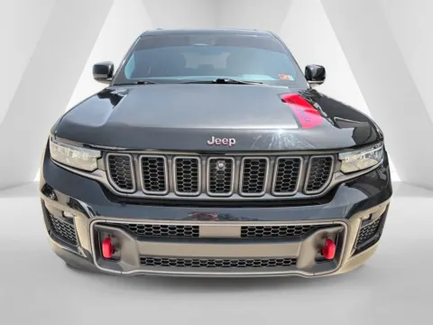 Photos of 2022 Jeep Grand Cherokee Trailhawk for sale in Gallipolis, OH at Braden Chrysler Dodge Jeep Ram