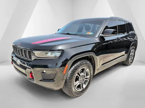 Another view of 2022 Jeep Grand Cherokee Trailhawk for sale in Gallipolis, OH at Braden Chrysler Dodge Jeep Ram