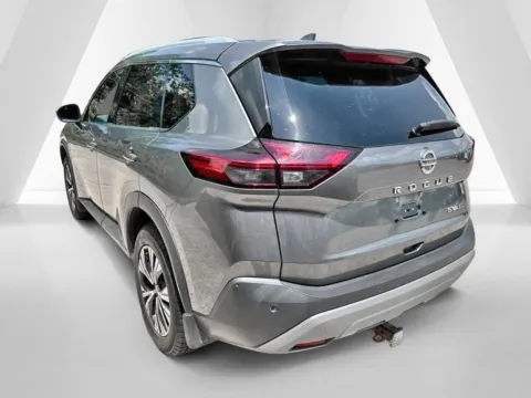 More photos of 2021 Nissan Rogue SV at Braden Chrysler Dodge Jeep Ram, OH