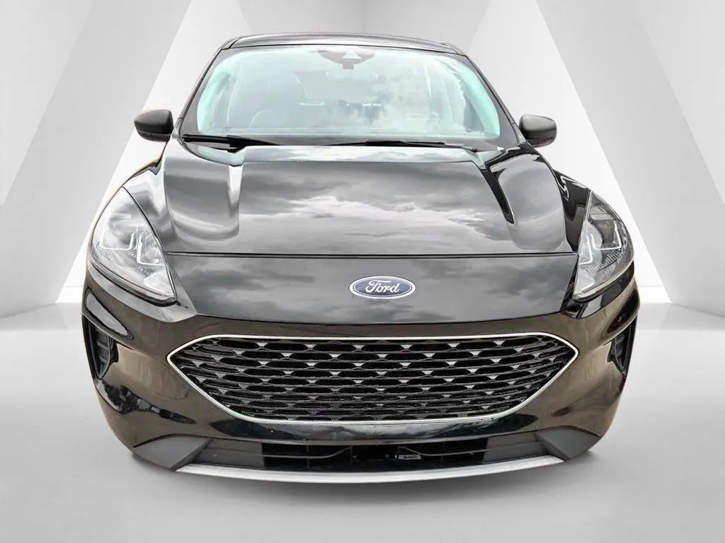 Used 2022 Ford Escape S with VIN 1FMCU0F69NUA33782 for sale in Gallipolis, OH