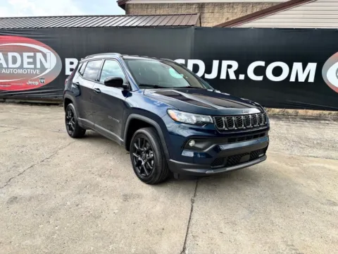 Blue 2026 Jeep Compass Latitude for sale in Gallipolis, OH