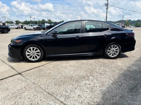 More photos of 2024 Toyota Camry SE at Braden Chrysler Dodge Jeep Ram, OH
