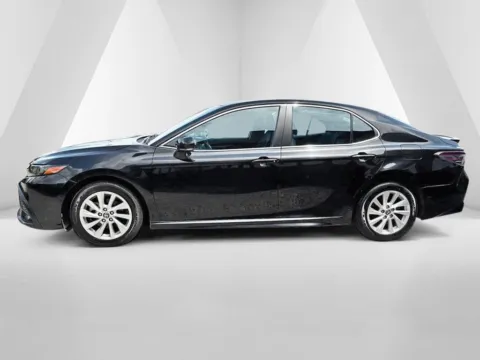 More photos of 2024 Toyota Camry SE at Braden Chrysler Dodge Jeep Ram, OH