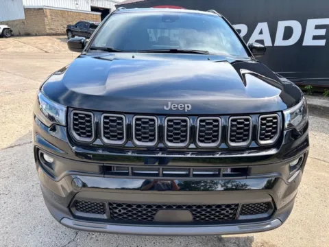 Photos of 2026 Jeep Compass Latitude for sale in Gallipolis, OH at Braden Chrysler Dodge Jeep Ram