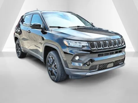 Black 2026 Jeep Compass Latitude for sale in Gallipolis, OH