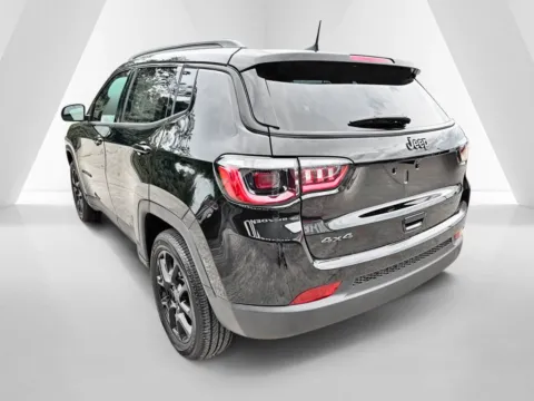 More photos of 2026 Jeep Compass Latitude at Braden Chrysler Dodge Jeep Ram, OH