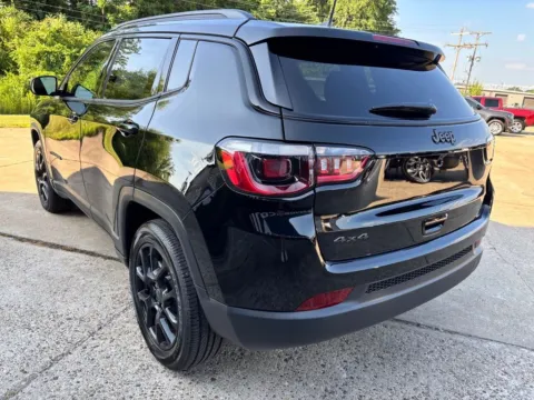 More photos of 2026 Jeep Compass Latitude at Braden Chrysler Dodge Jeep Ram, OH