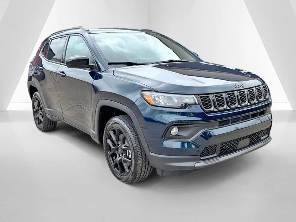 Blue 2026 Jeep Compass Latitude for sale in Gallipolis, OH