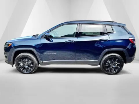 More photos of 2026 Jeep Compass Latitude at Braden Chrysler Dodge Jeep Ram, OH