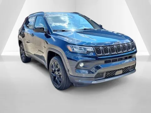 Blue 2026 Jeep Compass Latitude for sale in Gallipolis, OH