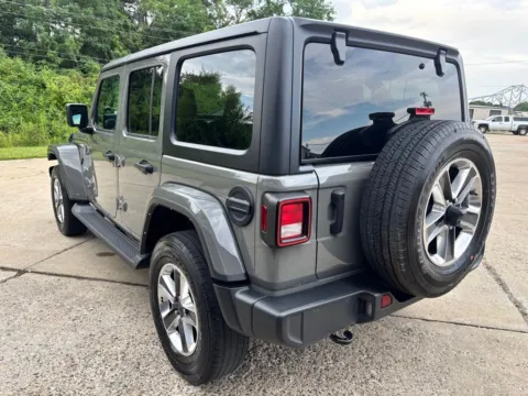 More photos of 2021 Jeep Wrangler Unlimited Sahara at Braden Chrysler Dodge Jeep Ram, OH