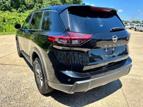 More photos of 2024 Nissan Rogue S at Braden Chrysler Dodge Jeep Ram, OH