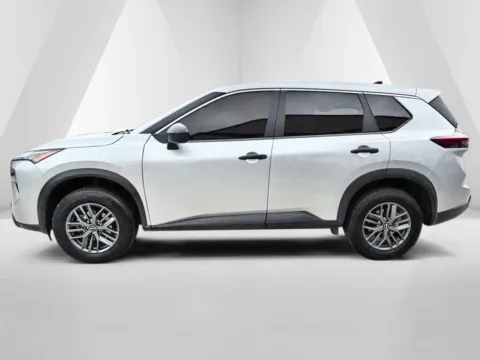 More photos of 2024 Nissan Rogue S at Braden Chrysler Dodge Jeep Ram, OH