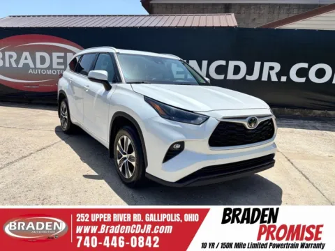 Unknown 2023 Toyota Highlander XLE for sale in Gallipolis, OH
