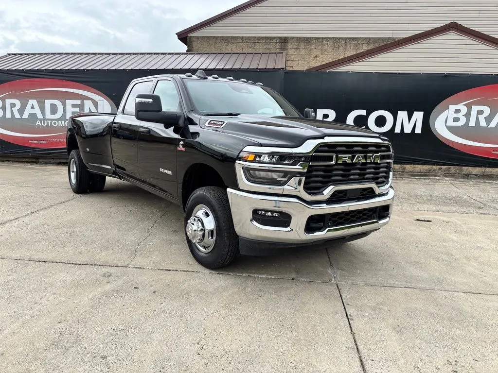 Black 2026 Ram 3500 Big Horn for sale in Gallipolis, OH