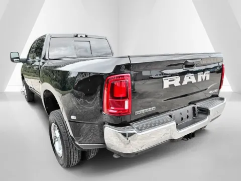 More photos of 2026 Ram 3500 Big Horn at Braden Chrysler Dodge Jeep Ram, OH