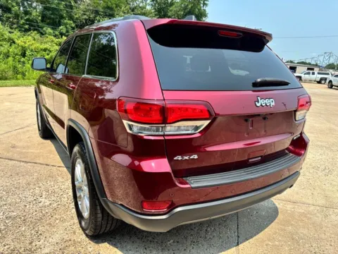 More photos of 2021 Jeep Grand Cherokee Laredo E at Braden Chrysler Dodge Jeep Ram, OH
