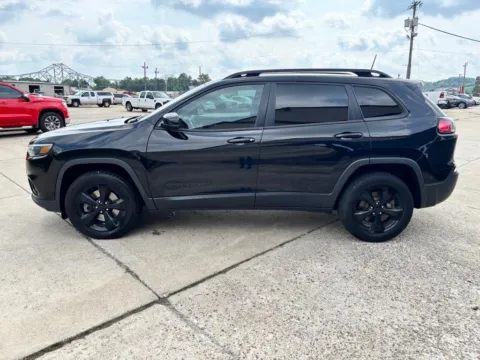 More photos of 2020 Jeep Cherokee Latitude Plus at Braden Chrysler Dodge Jeep Ram, OH