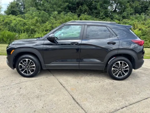 More photos of 2024 Chevrolet TrailBlazer LT at Braden Chrysler Dodge Jeep Ram, OH