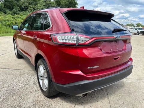 More photos of 2017 Ford Edge SEL at Braden Chrysler Dodge Jeep Ram, OH