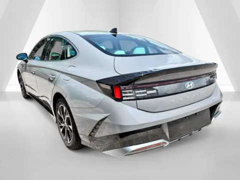 More photos of 2025 Hyundai Sonata SEL at Braden Chrysler Dodge Jeep Ram, OH