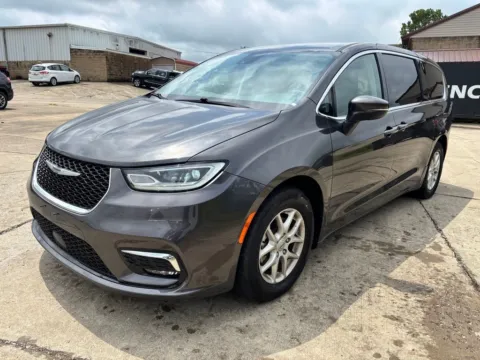 Another view of 2023 Chrysler Pacifica Touring L for sale in Gallipolis, OH at Braden Chrysler Dodge Jeep Ram
