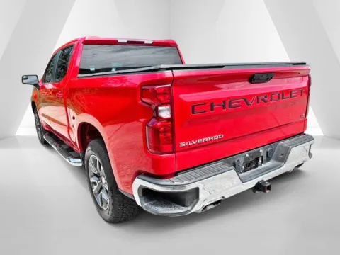 More photos of 2025 Chevrolet Silverado 1500 LT at Braden Chrysler Dodge Jeep Ram, OH