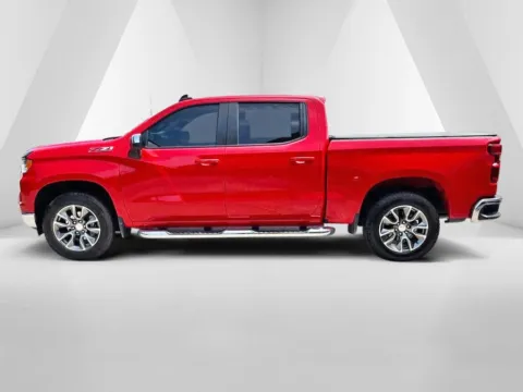 More photos of 2025 Chevrolet Silverado 1500 LT at Braden Chrysler Dodge Jeep Ram, OH