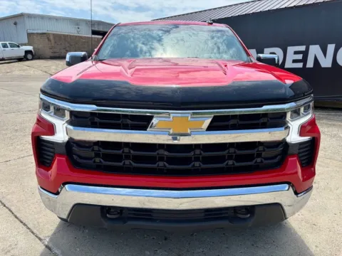 Photos of 2025 Chevrolet Silverado 1500 LT for sale in Gallipolis, OH at Braden Chrysler Dodge Jeep Ram
