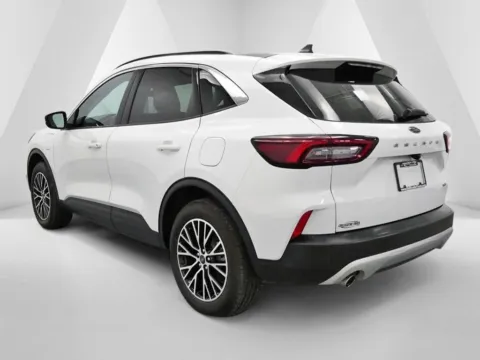 More photos of 2023 Ford Escape Plug-In Hybrid at Braden Chrysler Dodge Jeep Ram, OH