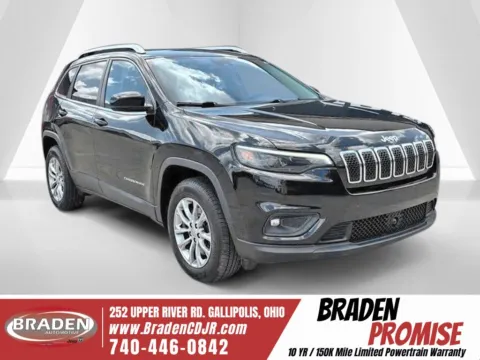Black 2021 Jeep Cherokee Latitude Lux for sale in Gallipolis, OH