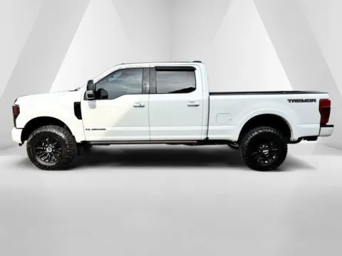 More photos of 2022 Ford F-350SD Lariat at Braden Chrysler Dodge Jeep Ram, OH