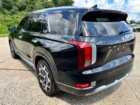 More photos of 2021 Hyundai Palisade Calligraphy at Braden Chrysler Dodge Jeep Ram, OH