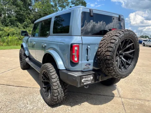 More photos of 2025 Ford Bronco Outer Banks at Braden Chrysler Dodge Jeep Ram, OH