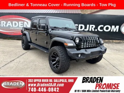 Black 2021 Jeep Gladiator Sport for sale in Gallipolis, OH