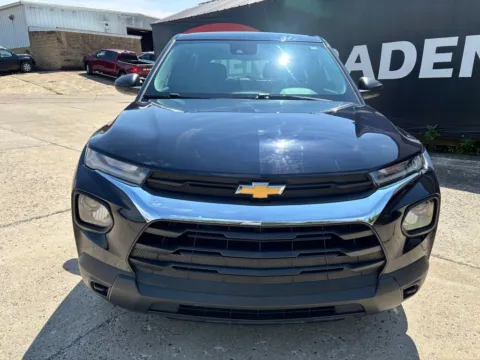 Photos of 2021 Chevrolet TrailBlazer LS for sale in Gallipolis, OH at Braden Chrysler Dodge Jeep Ram