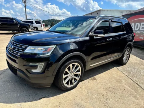Another view of 2017 Ford Explorer Limited for sale in Gallipolis, OH at Braden Chrysler Dodge Jeep Ram