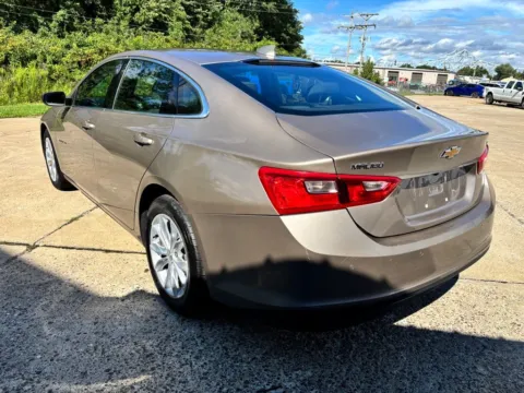 More photos of 2024 Chevrolet Malibu LT at Braden Chrysler Dodge Jeep Ram, OH