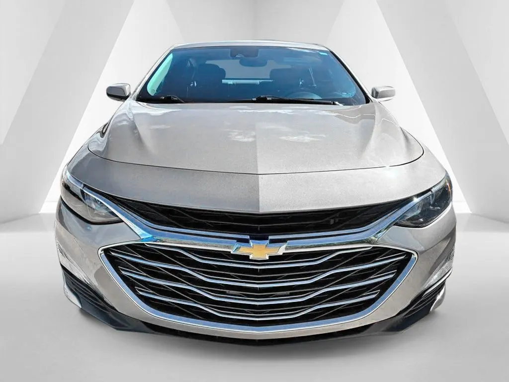 Used 2024 Chevrolet Malibu 1LT with VIN 1G1ZD5ST6RF123305 for sale in Gallipolis, OH