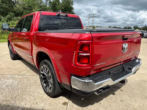 More photos of 2027 Ram 1500 Limited at Braden Chrysler Dodge Jeep Ram, OH
