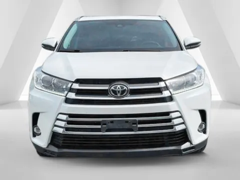 Photos of 2019 Toyota Highlander Limited for sale in Gallipolis, OH at Braden Chrysler Dodge Jeep Ram