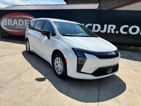 White 2027 Chrysler Pacifica Select for sale in Gallipolis, OH